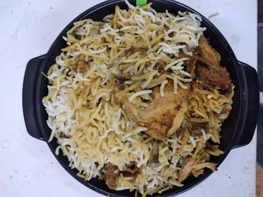 Chicken Leg Piece Biryani [Serves 1]