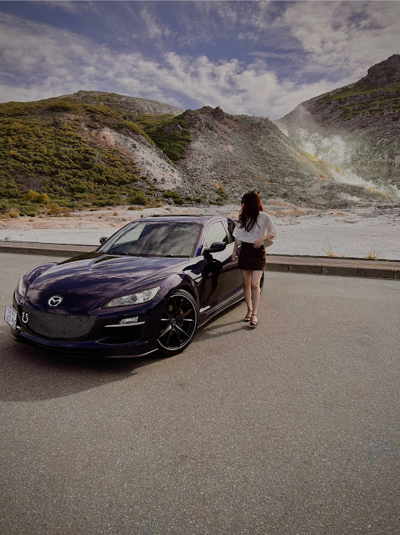 RX-8の#マツダ・キャンギャル・スポーツカー女子・ドライブ・まだ暑いですねに関するカスタム事例の投稿画像2枚目