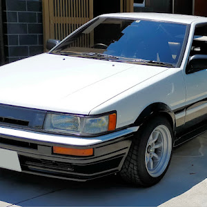 カローラレビン AE86