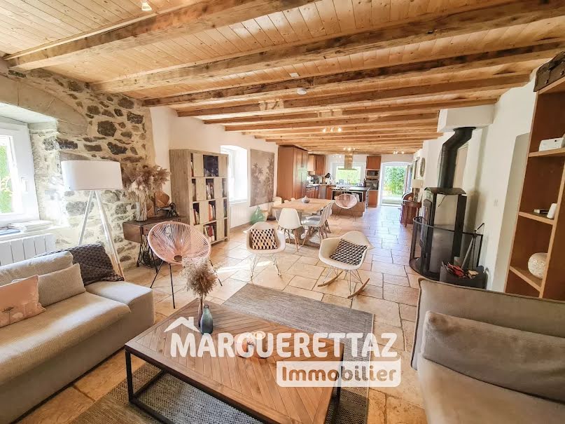 Vente ferme 4 pièces 106 m² à Peillonnex (74250), 545 000 €