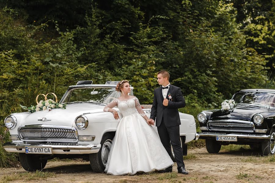 Fotógrafo de casamento Yaroslav Galan (yaroslavgalan). Foto de 8 de janeiro 2021