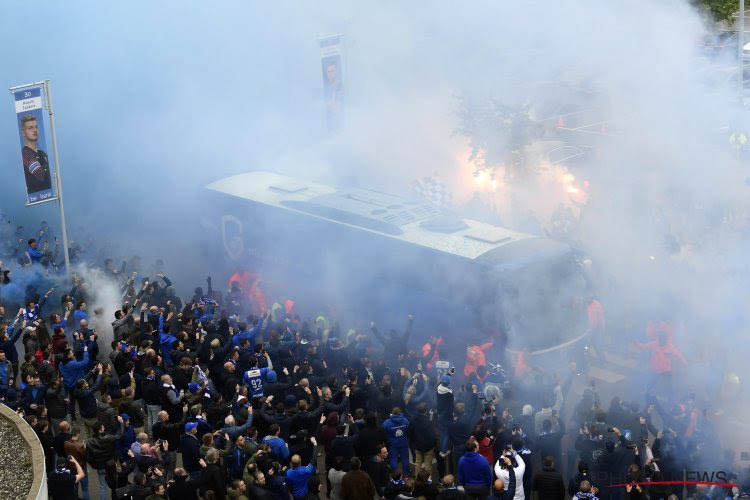 🎥 Les supporters de Genk accompagnent le bus des joueurs vers le titre