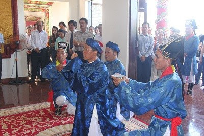 Hòn Nội diễn ra Lễ hội Yến Sào năm 2014 - 2