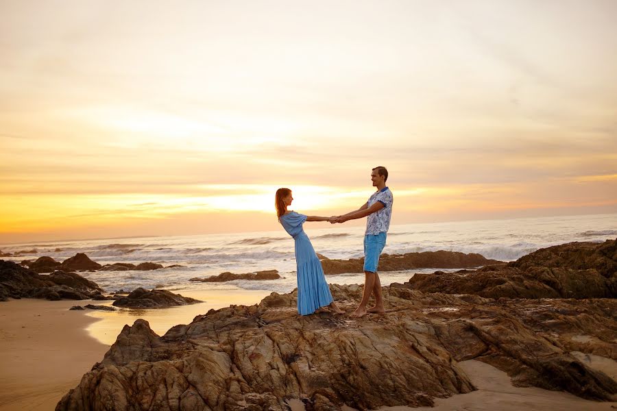 Wedding photographer Gulnaz Latypova (latypova). Photo of 30 June 2018