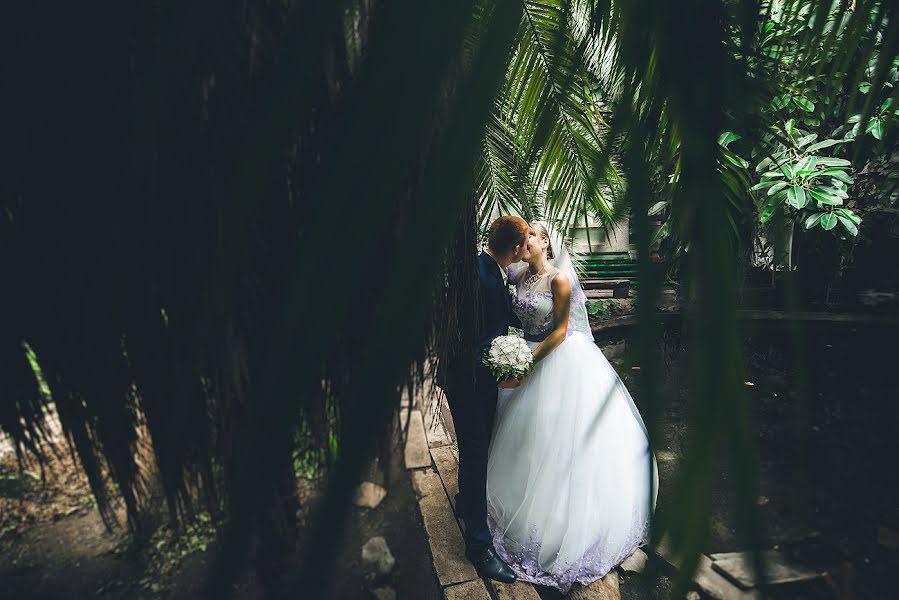 Fotografo di matrimoni Vadim Kukoba (janerossi). Foto del 20 settembre 2017