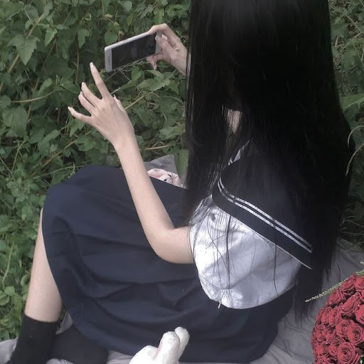 夢 唯 .