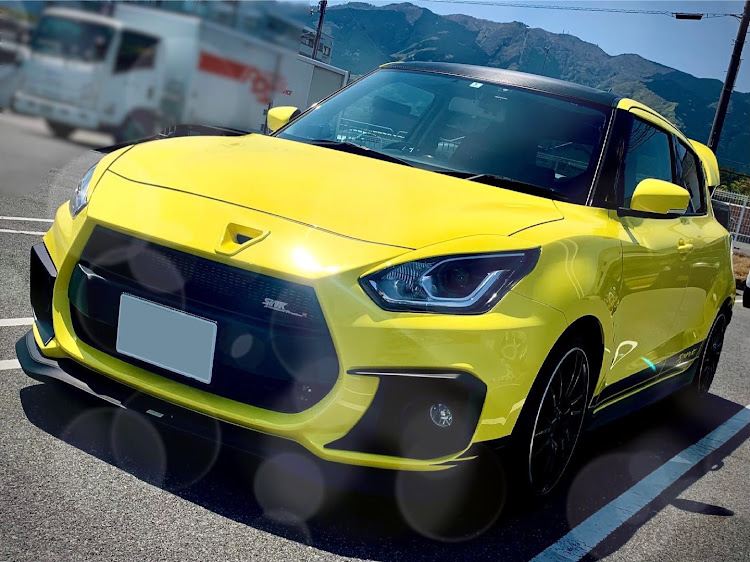 スイフトスポーツのやっちゃまった・カスタム・pickup2回目ってあるの？・洗車後・PICUPに関するカスタム事例の投稿画像1枚目