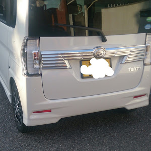 タントカスタム LA610S