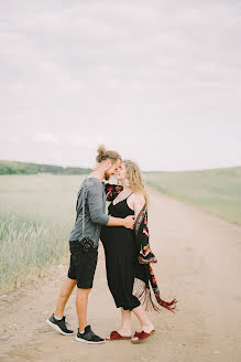 Wedding photographer Olya Kobruseva (leeloothefirst). Photo of 5 July 2018