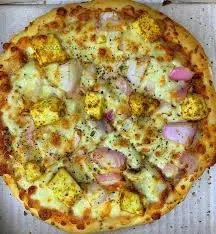 Onion And Paneer Pizza [7 Inches]