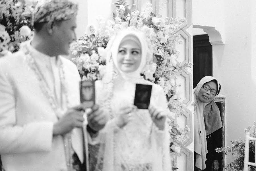 Wedding photographer Zaenal Arifin (zaenalarifin). Photo of 22 August 2022