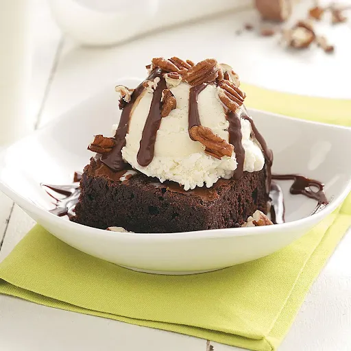 Brownie Sundae