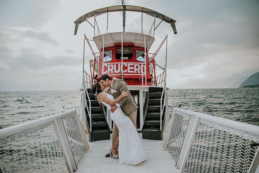 Fotógrafo de casamento Silvia Aguilar (silvisfoto). Foto de 30 de março 2022