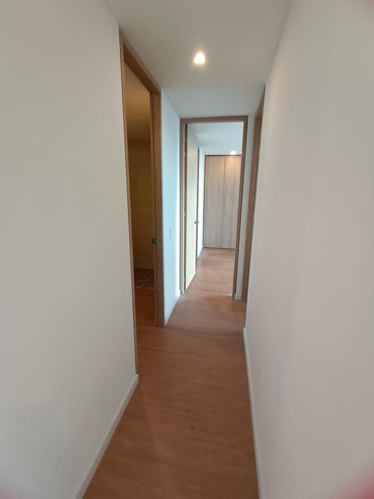 Apartamento En Venta - Bella Suiza, Bogota