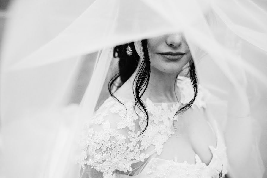 Wedding photographer Polina Belousova (polinabelousova). Photo of 7 February 2023