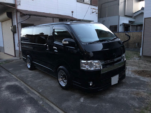 ハイエースバンのホイール交換・ハイエースバン・ハミタイ