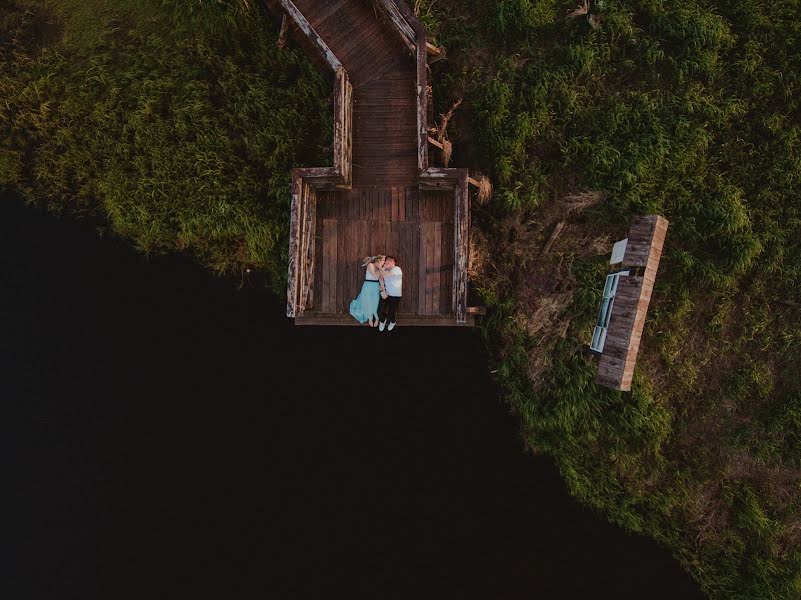 Fotógrafo de casamento Kacper Białobłocki (kbfoto). Foto de 1 de maio 2018