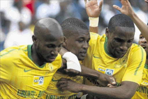 CHAMPING AT THE BIT: Ramahlwe Mphahlele, Katlego Mphela and Surprise Moriri wants title. PHOTO: ANTONIO MUCHAVE