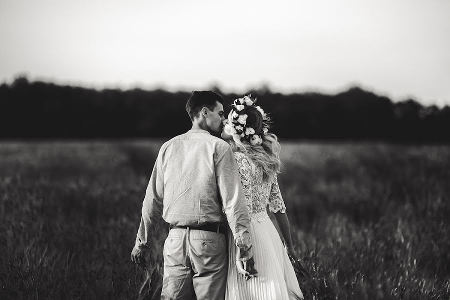 Wedding photographer Olga Khayceva (khaitceva). Photo of 7 April 2021