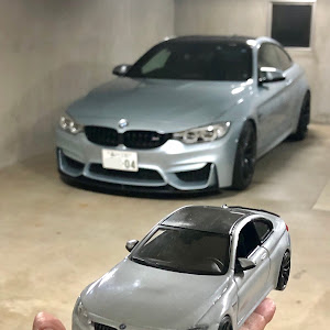 M4 クーペ