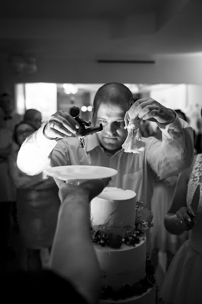 Fotógrafo de casamento Tomek Aniuksztys (aniuksztys). Foto de 13 de janeiro 2019