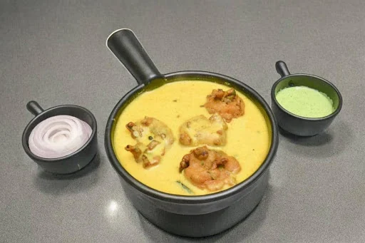 Kadhi Pakoda