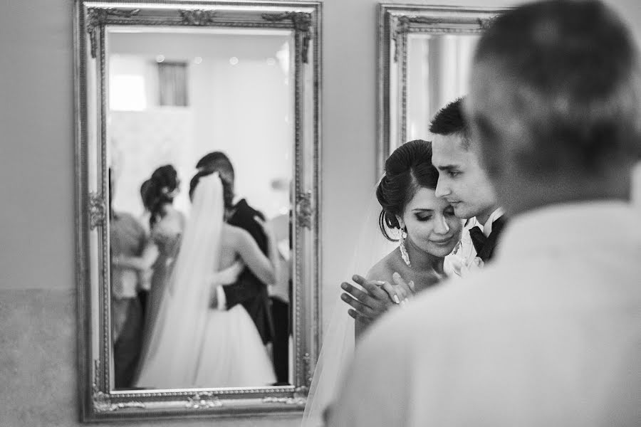 Photographe de mariage Mariusz Borowiec (borowiec). Photo du 5 novembre 2015