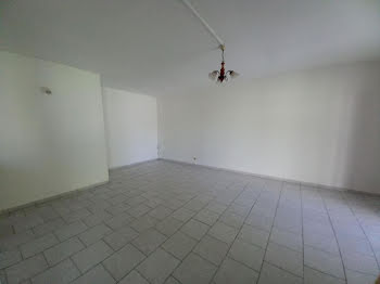 appartement à Les abymes (971)