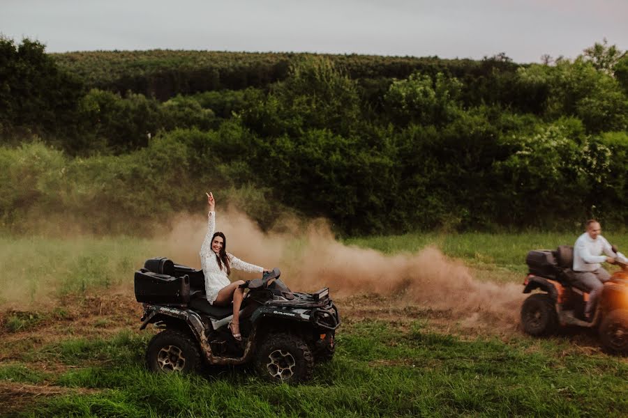 Wedding photographer Márton Karsai (mountmcbride). Photo of 21 September 2019