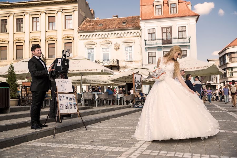 Hääkuvaaja Cristian Burlacu (crsphotographer). Kuva otettu 27. syyskuuta 2019