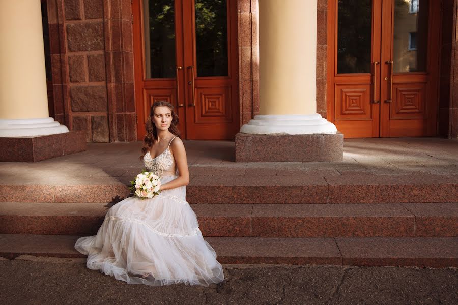 Fotógrafo de casamento Kseniya Razina (razinaksenya). Foto de 16 de dezembro 2020