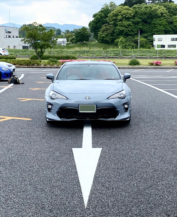 86のPROJECT.R・ソリッドグレー・低いようで低くない丁度良い高さ・豊田スタジアム・小野印房に関するカスタム事例の投稿画像4枚目