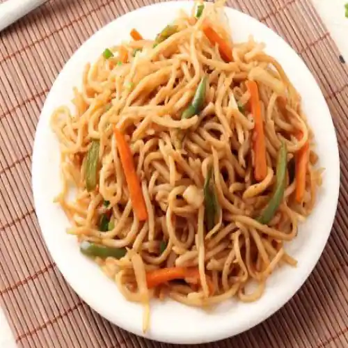 Veg Hakka Noodles