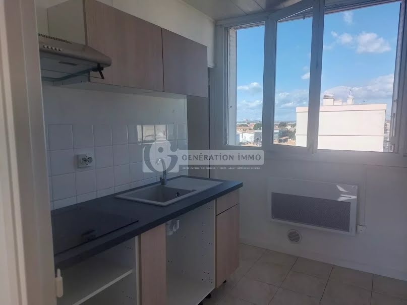 Location  appartement 3 pièces 60 m² à Arles (13200), 700 €