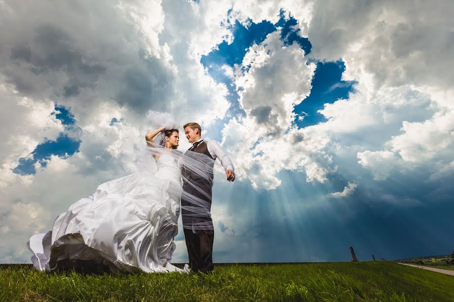 Wedding photographer Marat Grishin (maratgrishin). Photo of 16 April 2018