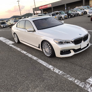 7シリーズ 740i