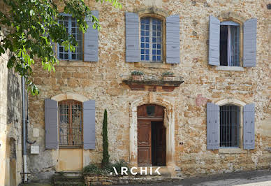 Maison avec piscine et terrasse 3