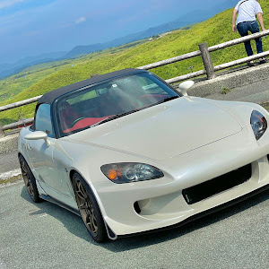 S2000