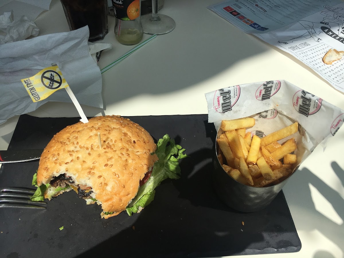 Gluten-Free Bread/Buns at Tommy Mel's