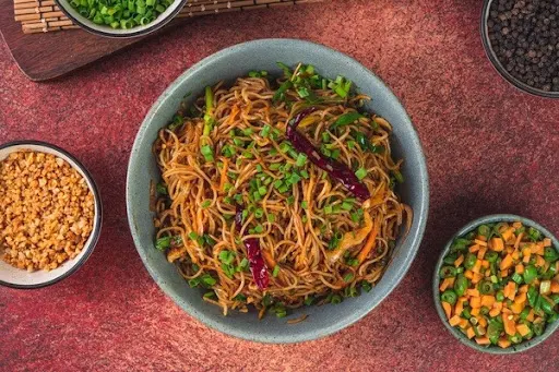 Schezwan Hakka Noodles Non Veg