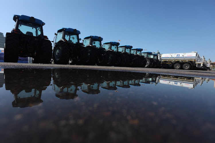 eThekwini mayor Mxolisi Kaunda's new fleet of water tankers was put to good use in Umhlanga and Durban after the suburbs were without water for five days