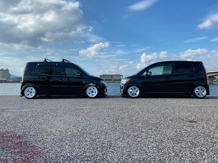 ムーヴカスタムのお盆休み・オフ会・ムーヴ・キャンバー・シャコタンに関するカスタム事例の投稿画像2枚目