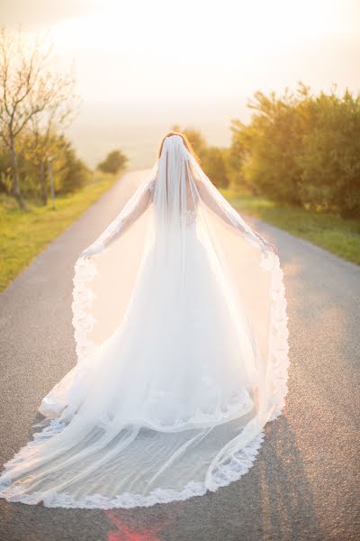 Svadobný fotograf Daniel Nedeliak (danielnedeliak). Fotografia publikovaná 28. marca 2018