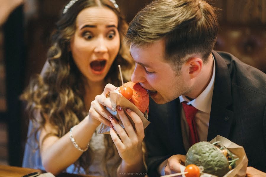 Fotógrafo de casamento Sergey Volkov (sergeyvolkov). Foto de 9 de dezembro 2017