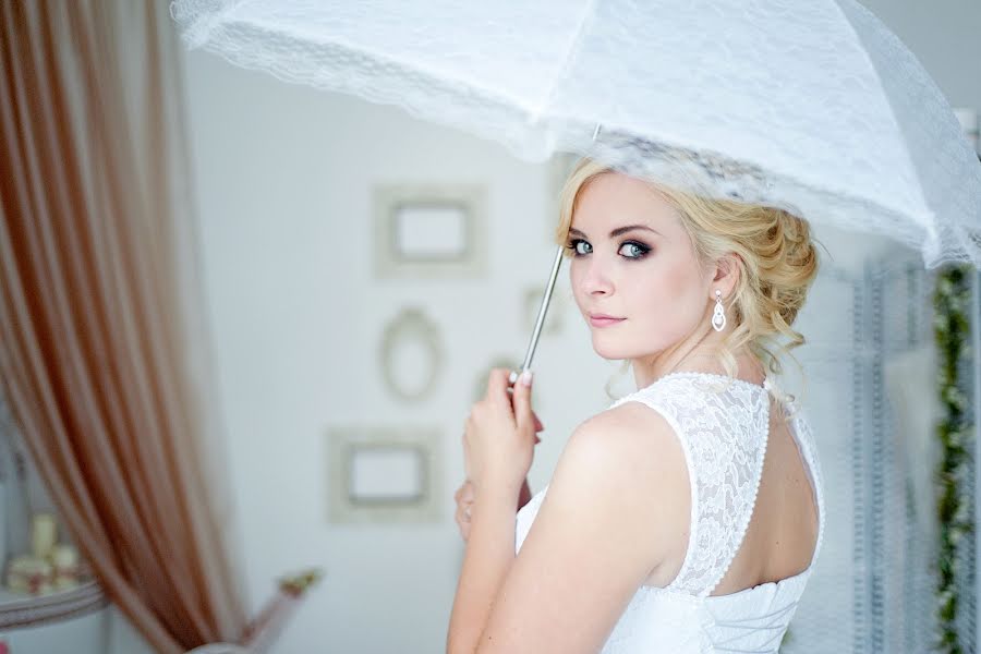 Wedding photographer Marina Borkova (myborkova). Photo of 29 June 2014