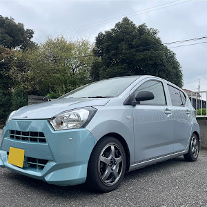 ミライース LA350S