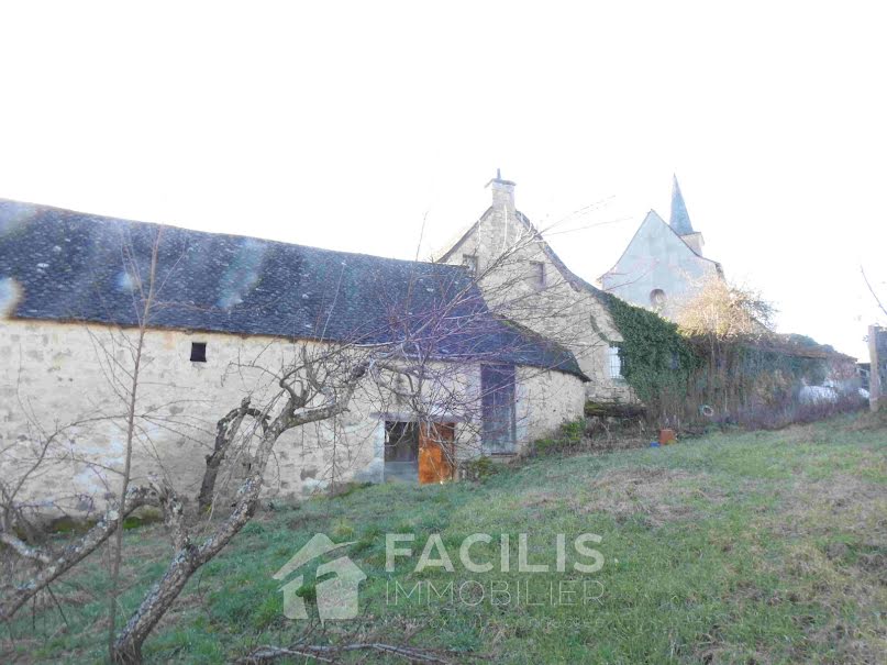 Vente ferme 6 pièces 150 m² à Golinhac (12140), 290 000 €