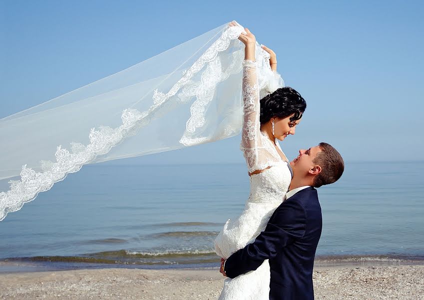 Wedding photographer Aleksey Novikov (alexnovikov). Photo of 21 May 2014