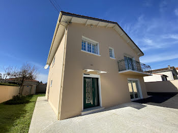 maison à Angouleme (16)