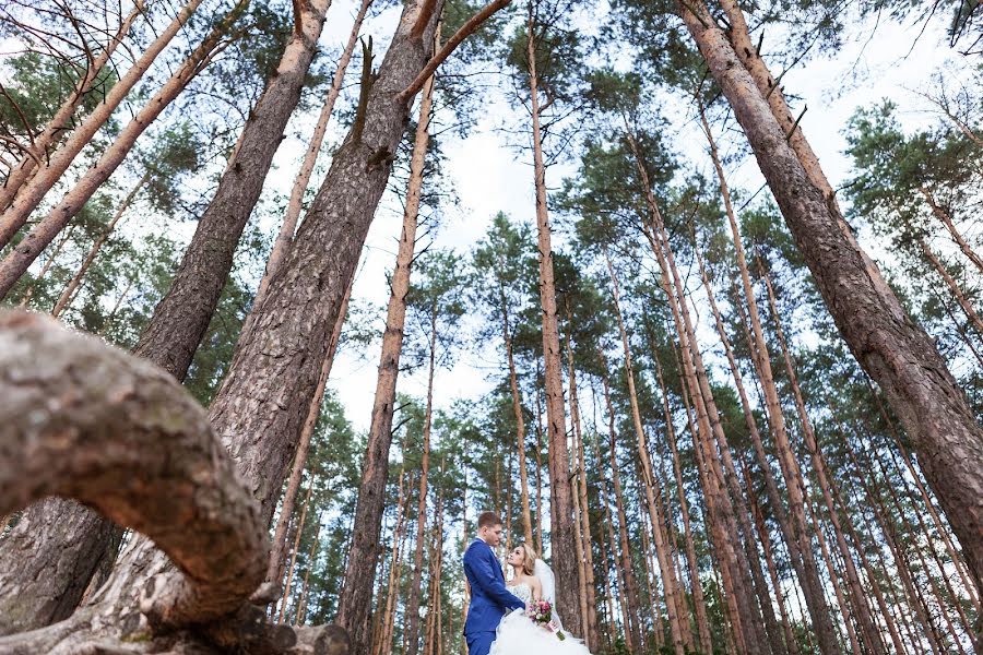 Fotógrafo de bodas Oksana Lebed (oksanalebedz). Foto del 7 de septiembre 2016